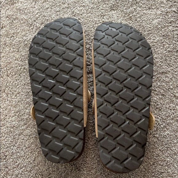 KIDMI Suede Slip-On Clog in Light Tan - Picture 2 of 2